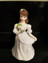 Quinceanera Cake Topper Figure White Dress w/Bouquet - $4.89