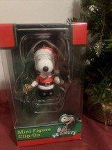 Peanuts Mini Figure 3” Clip On Charlie Brown Christmas Santa Snoopy W/ Bell NIB - £31.39 GBP