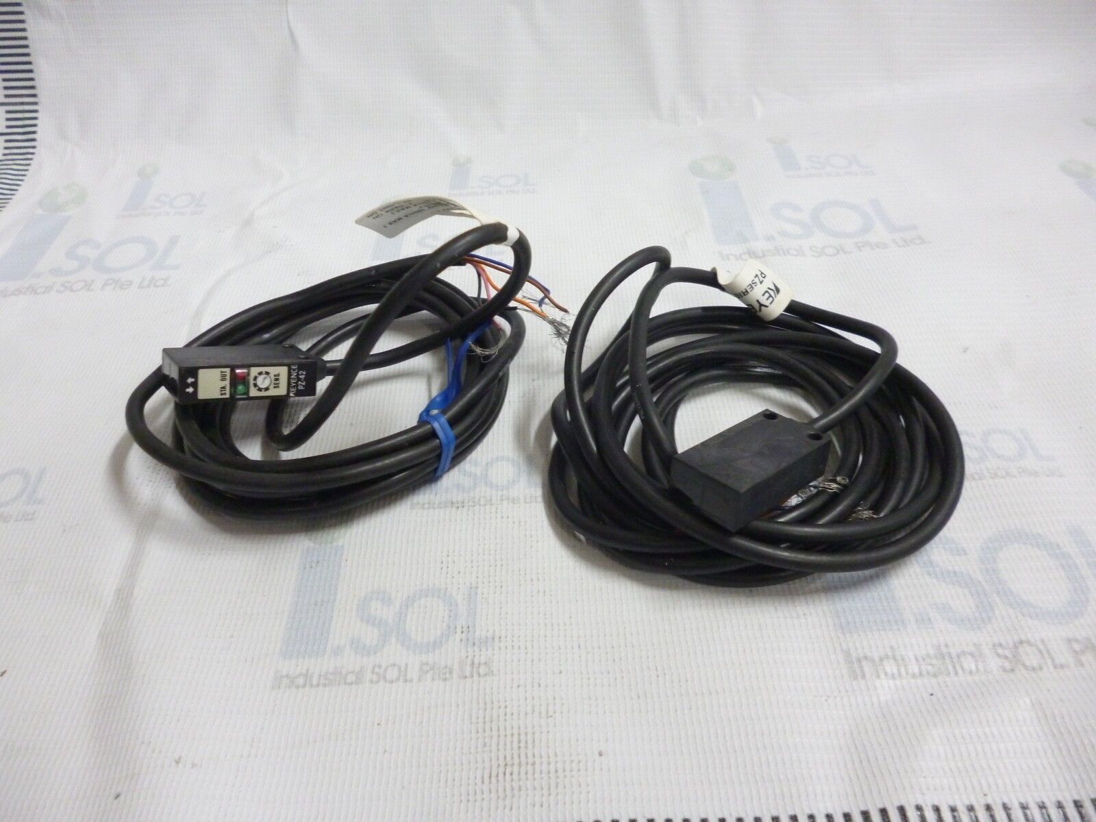 Keyence PZ-42 photoelectric sensor amplifier - $27.84
