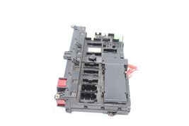 00-03 BMW X5 E53 UNDER GLOVE BOX FUSE RELAY BOX Q5451 image 2