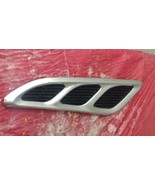 2011-2017 INFINITI QX56 QX80 LEFT DRIVER FRONT FENDER VENT GRILL TRIM OE... - $93.72 CAD