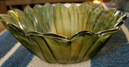 Avacado Green Flower Shaped Bowl 7&quot; Sunflower  - $15.15