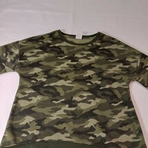 No Boundaries Women’s Cotton Blend Green Camo Long Sleeve Shirt Size L (11-13) image 6