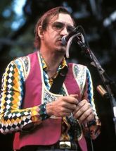 Joe Walsh - 8x10 Concert Photograph - $291.84 MXN