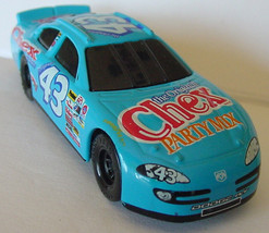 DODGE A/T Chex Party Mix RICHARD PETTY #43 Diecast Car 1:64 Blue LOOSE - £3.91 GBP