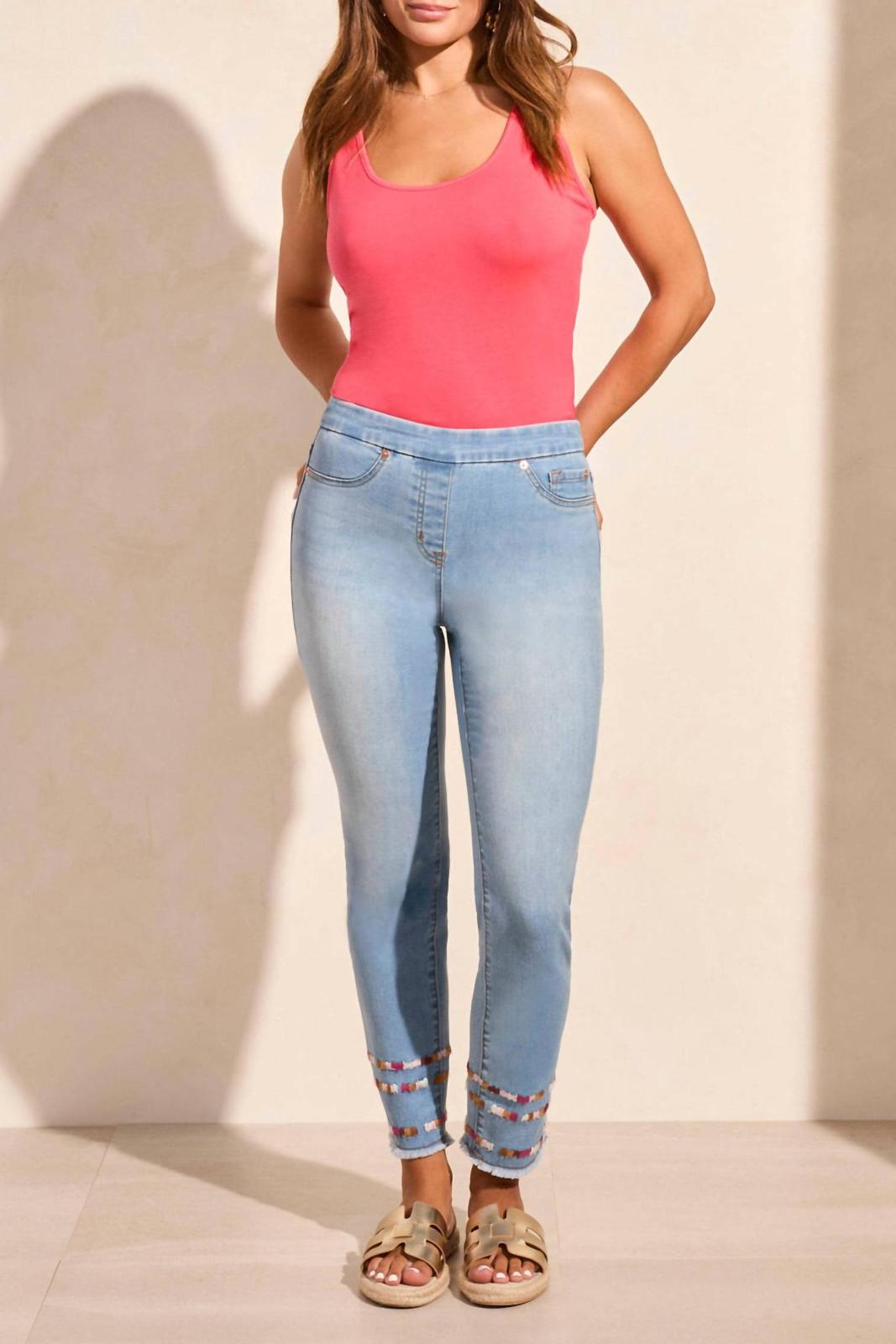 Tribal Pull-On Slim Ankle Jeans Size 2 - $71.28
