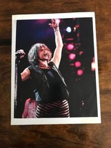 Vintage Aerosmith Stephen Tyler 8.5x11 Glossy Photo Slight Discoloration - $8.00