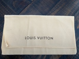 Louis Vuitton Beige Fold Over Envelope Dust Bag 7.5&quot; x5&quot; - $259.89 MXN