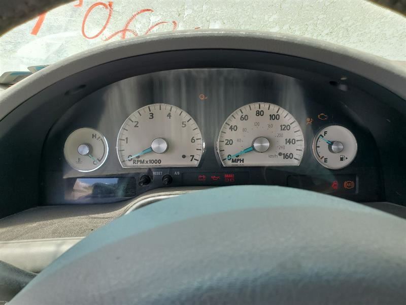 2004 2005 Ford Thunderbird OEM Speedometer Cluster 78031 Miles - $525.94