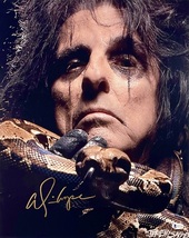 ALICE COOPER SIGNED  Autograph 16 x 20 PHOTO BECKETT Authenticated GLAM ... - £159.86 GBP