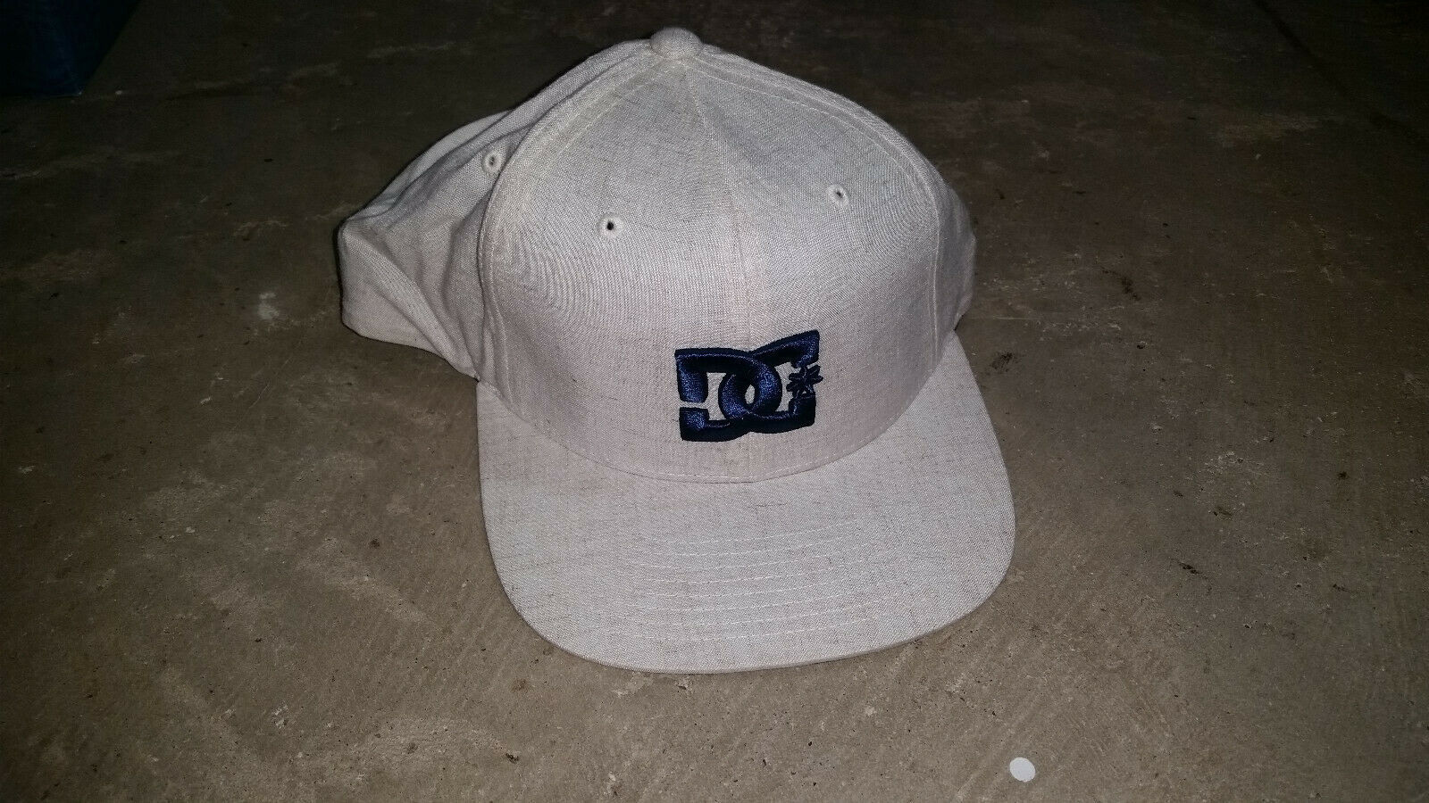 Primary image for DC Shoes Baseball Cap Hat Oatmeal Blue Logo Sample Starter The Natural Snapback