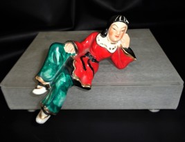 50&#39;s Japanese Maruri Shelf Elf - £31.97 GBP
