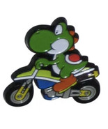 Nintendo Super Mario Kart (2017) Yoshi Collector Pin - $6.50