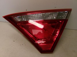 2016 Toyota Camry Passenger Rh Inner Lid Tail Light OEM - £49.98 GBP