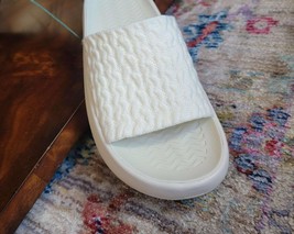 Woolloomooloo women&#39;s camden slides in Ice - $42.00