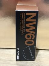 Mac  Studio Fix Fluid Foundation NW60 Original Formula- 30ml - $18.56