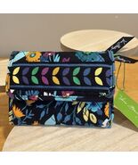 Vera Bradley Euro Wallet MIDNIGHT BLUES New with Tags - $546.25 MXN