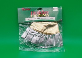 CRAFTS Mini Tree skirts Gold/Silver Holiday Trimmings  7&quot;  Lot 5 - £3.16 GBP