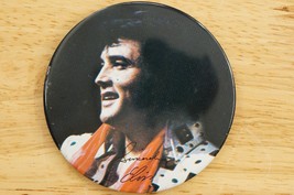 Vintage Sincerely Elvis Presley Pin Metal Concert Photo Pinback Button 3.5&quot; L-B - £16.75 GBP
