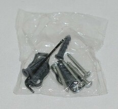 Delta 77618SS Stryke 18 Inch Stainless Steel Wall Mount Towel Bar image 4