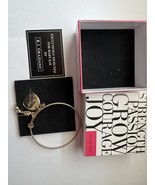 mary kay charm bracelet - $23.00