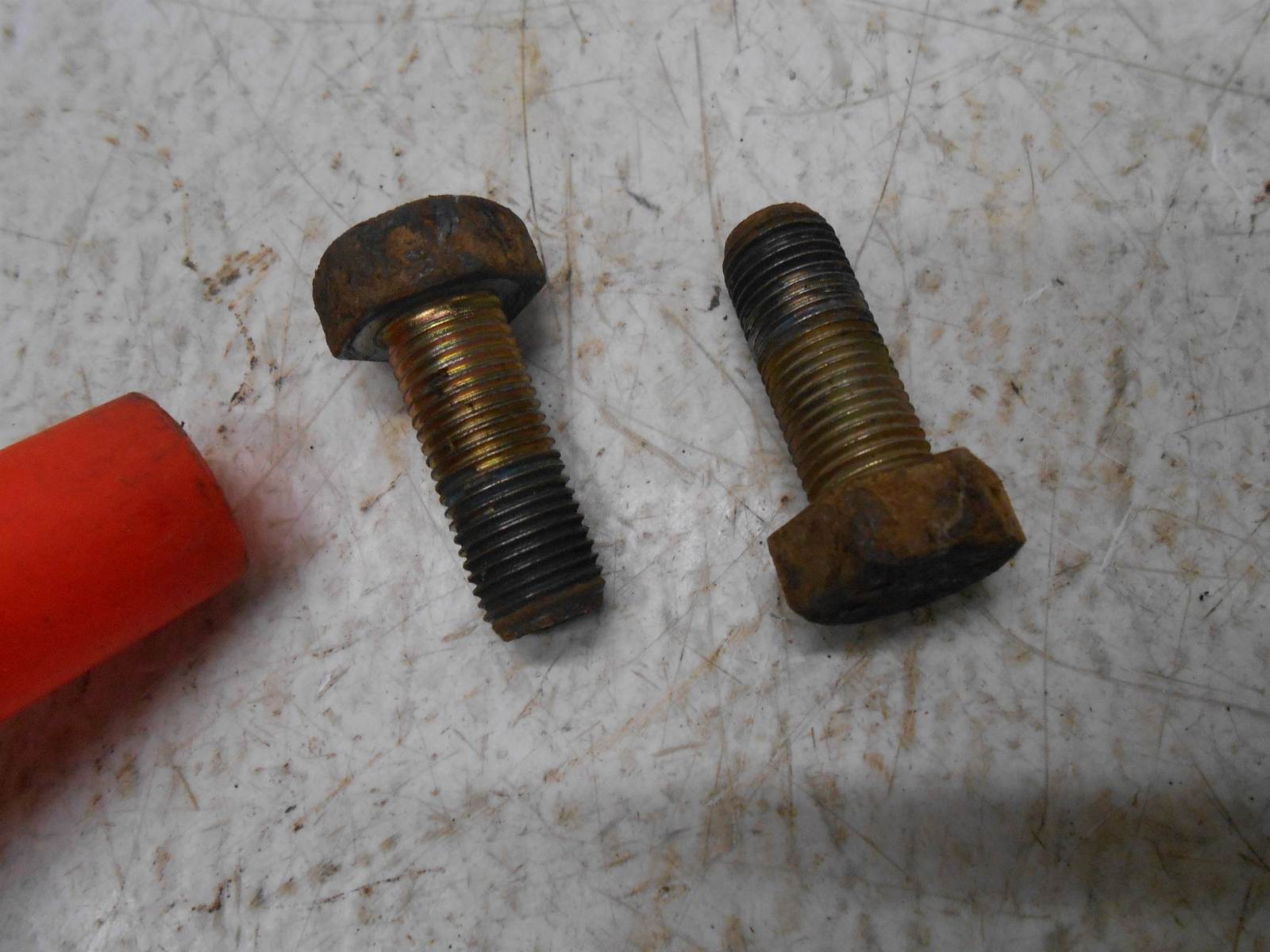 2005 Chevrolet Aveo Front Caliper Bracket Bolts Left Or Right - $29.99