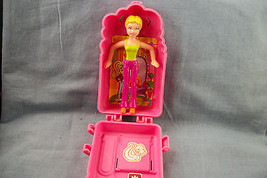 McDonald&#39;s 2006 Mattel Polly Pocket Figure with Case 3 1/2&quot; - £1.19 GBP
