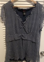 Torrid Women’s Size 2 Blouse Blue Polka Dot V Neck  Short Sleeve - £19.31 GBP