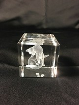 3 D Etched Glass Paperweight CAT world beveled edge Cube Square Animal  - $35.63