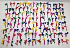 Party Kids Whistles - $217.41 MXN