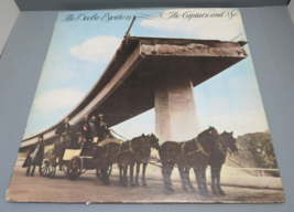 The Doobie Brothers The Captain and Me  1973 Gatefold Vinyl VG+ - £11.22 GBP