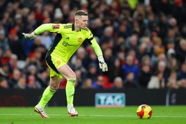 Dean Henderson Poster, Size: 24 X 36 | 18 X 24 | 12 X 16 #SC-1368848137 - £16.07 GBP+