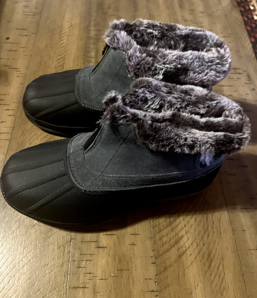 Propet Lumi Ankle Zippered Snow Booties Womens 7.5 Green Casual Boots WB... - $32.18