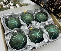 Set of 6 green Christmas glass balls, hand painted ornaments with gifted box - £56.74 GBP