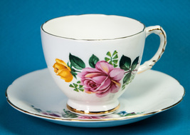 Delphine Cup &amp; Saucer Pink &amp; Yellow Roses Bone China England - £5.89 GBP