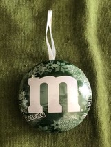 Green M&amp;M Tin Round Ornament SEALED New - £6.32 GBP