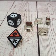 Mattel 2002 TV Scene It Game Piece Replacements Metal Gaming Pieces Dice - $9.64