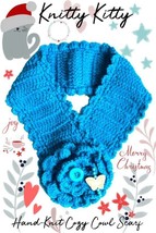 Blue Heart-Warming Woolen Cowl Hand-Knit Scarf With Faux Pearls - $19.99