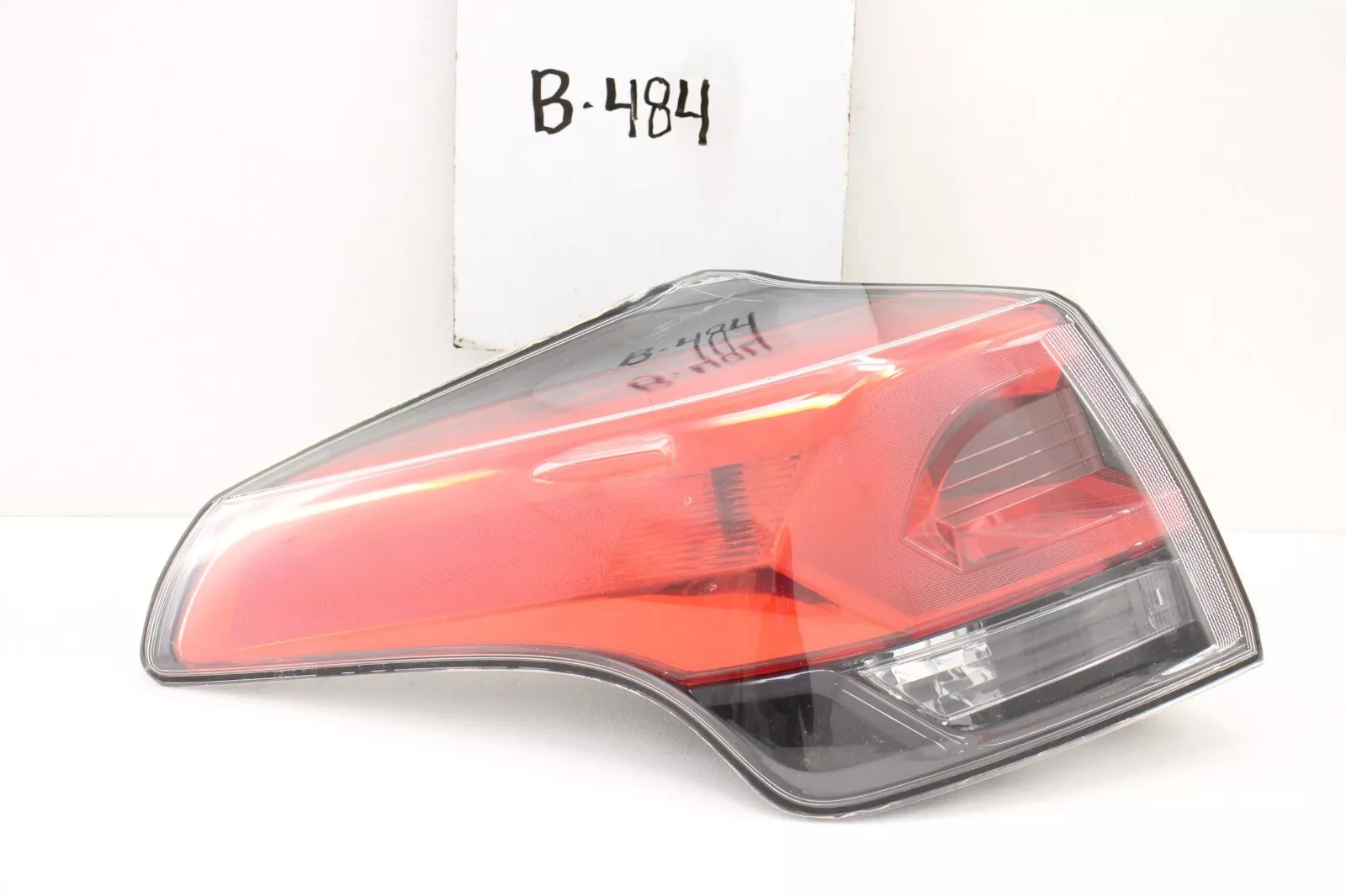 OEM Genuine Toyota Tail Light Lamp Taillight 2016-2018 Rav4  LH tiny fra... - £34.44 GBP