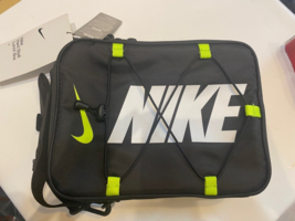 Nike Utility Hard Shell Lunch Bag Unisex Sportswear Casual Bag 4L NWT FQ... - £49.12 GBP