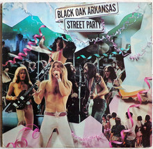 Street Party [Vinyl] - £16.05 GBP