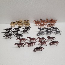 Vintage Lot of 40 Plastic Horse Mini Figures Brown Gray Red Orange Tan - £14.72 GBP