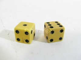 Standard Game Replacement Aged Tan Dice Vintage - £10.94 GBP