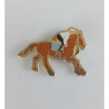 Vintage Jockey On Racing Horse Lapel Hat Pin - £4.98 GBP