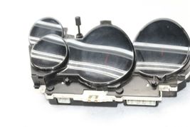 2004-2006 TOYOTA MATRIX XRS MANUAL INSTRUMENT CLUSTER GUAGE SPEEDOMETER P8055 image 7