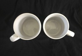 Precious Moments Peace On Earth Holiday Mugs Sherwood Lot of 2 Christmas 2009 image 3