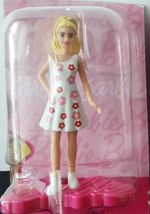 Barbie Blond American Mini Figure Measures 2.5 inches - $2.96