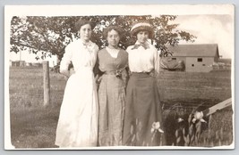 Ainsworth Nebraska RPPC Lovely Edwardian Women To Davidson Family Postcard A33 - £7.93 GBP