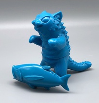 Max Toy Graffiti Blue Negora w/ Fish image 1