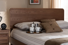 Wina Walnut Brown Full Size Headboard - $1,970.95 MXN